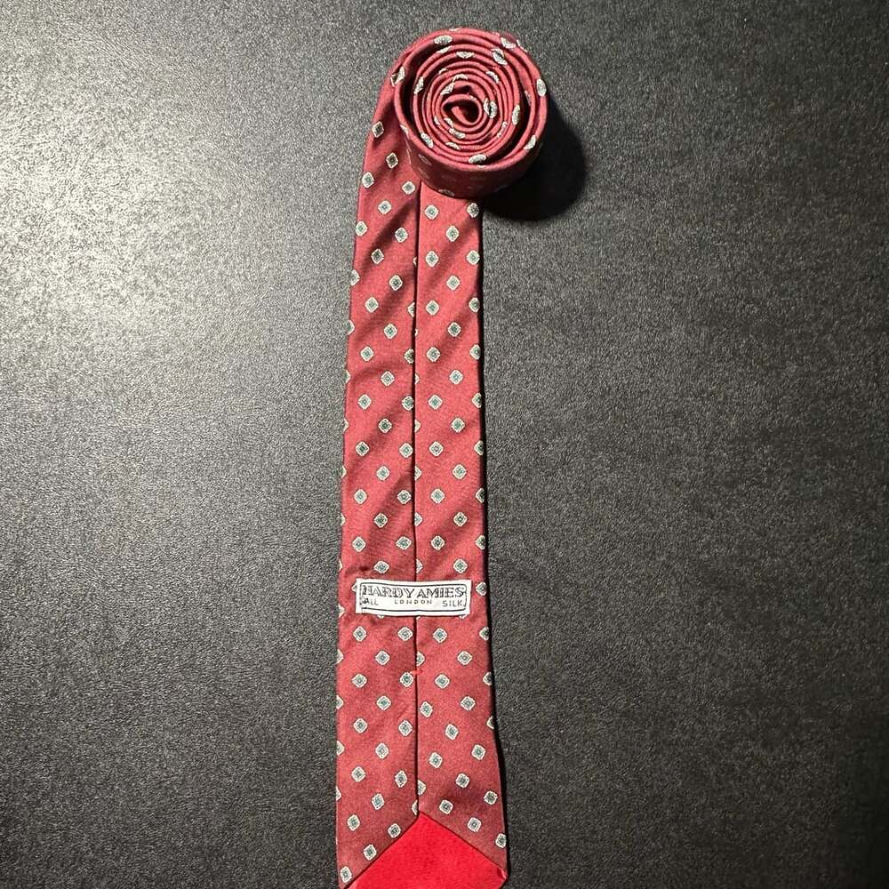 Hardy Amies London Silk men’s Red Geometric Pattern Necktie